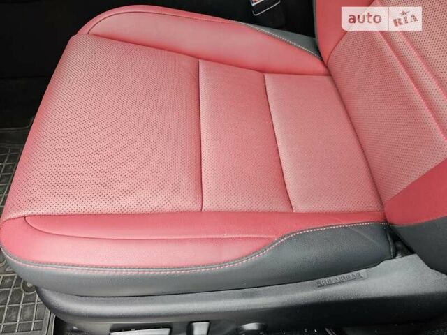 Черный Лексус НХ, объемом двигателя 2.49 л и пробегом 27 тыс. км за 34000 $, фото 28 на Automoto.ua