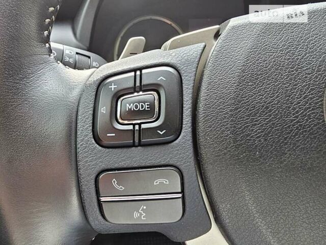 Черный Лексус НХ, объемом двигателя 2.49 л и пробегом 27 тыс. км за 34000 $, фото 32 на Automoto.ua