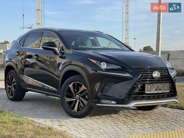 Черный Лексус НХ, объемом двигателя 2 л и пробегом 98 тыс. км за 36800 $, фото 21 на Automoto.ua