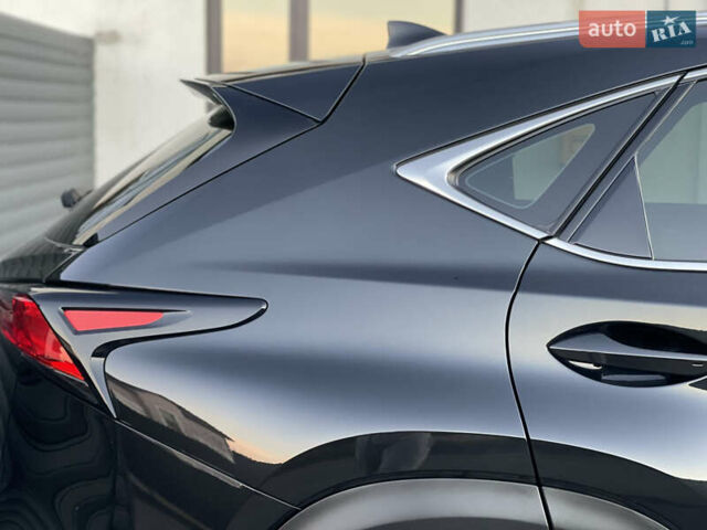 Черный Лексус НХ, объемом двигателя 1.99 л и пробегом 101 тыс. км за 33800 $, фото 18 на Automoto.ua