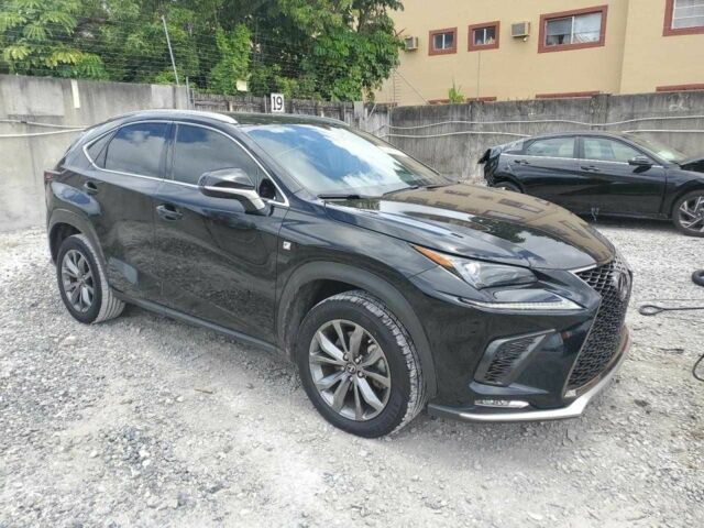 Чорний Лексус НХ, об'ємом двигуна 2 л та пробігом 80 тис. км за 11000 $, фото 2 на Automoto.ua