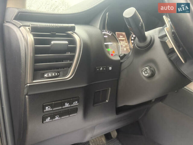 Черный Лексус НХ, объемом двигателя 2.49 л и пробегом 83 тыс. км за 38600 $, фото 10 на Automoto.ua