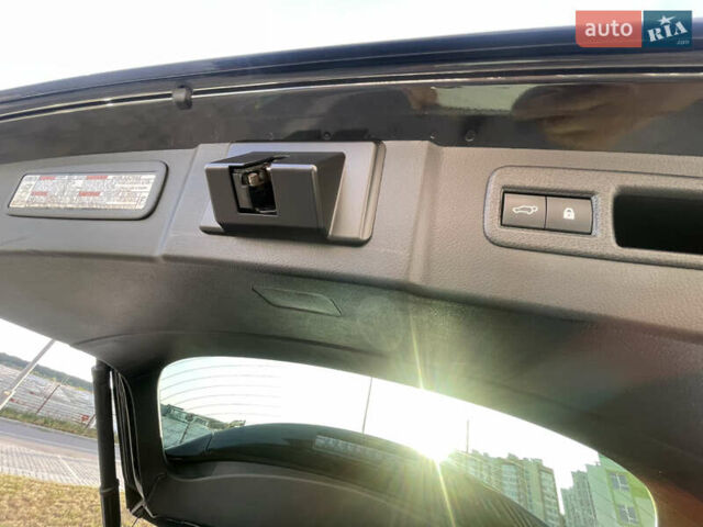 Черный Лексус НХ, объемом двигателя 1.99 л и пробегом 101 тыс. км за 33800 $, фото 59 на Automoto.ua