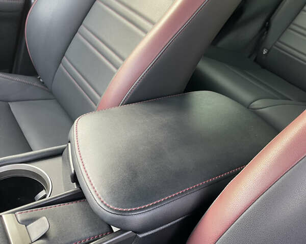 Черный Лексус НХ, объемом двигателя 1.99 л и пробегом 101 тыс. км за 33800 $, фото 45 на Automoto.ua