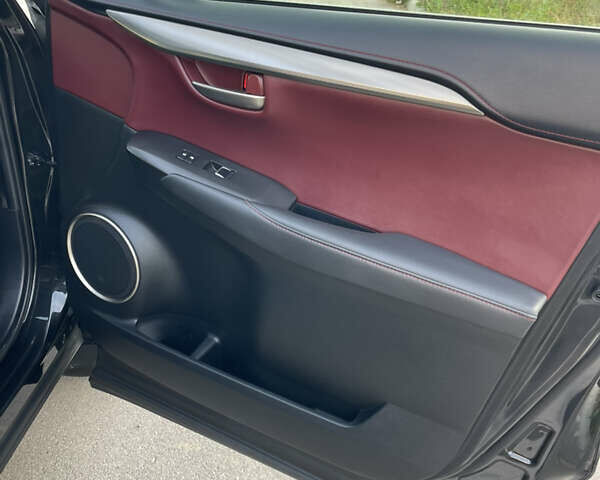 Черный Лексус НХ, объемом двигателя 1.99 л и пробегом 101 тыс. км за 33800 $, фото 47 на Automoto.ua