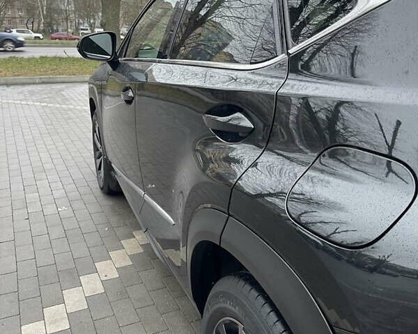 Черный Лексус НХ, объемом двигателя 1.99 л и пробегом 101 тыс. км за 33800 $, фото 9 на Automoto.ua