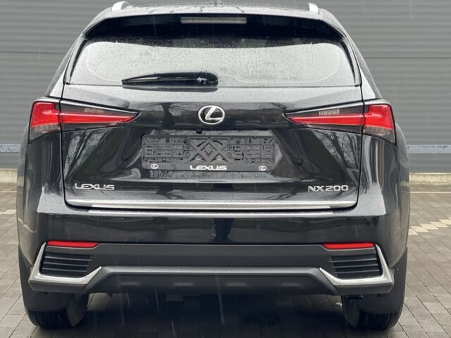 Черный Лексус НХ, объемом двигателя 2 л и пробегом 92 тыс. км за 33800 $, фото 6 на Automoto.ua