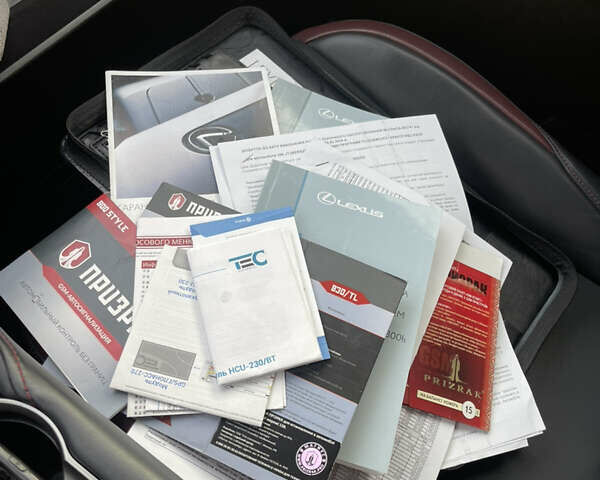 Черный Лексус НХ, объемом двигателя 1.99 л и пробегом 101 тыс. км за 33800 $, фото 61 на Automoto.ua