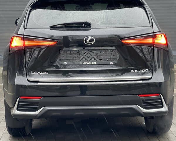 Черный Лексус НХ, объемом двигателя 1.99 л и пробегом 101 тыс. км за 33800 $, фото 34 на Automoto.ua