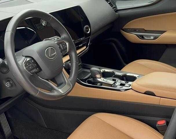 Чорний Лексус НХ, об'ємом двигуна 2.4 л та пробігом 46 тис. км за 29700 $, фото 4 на Automoto.ua