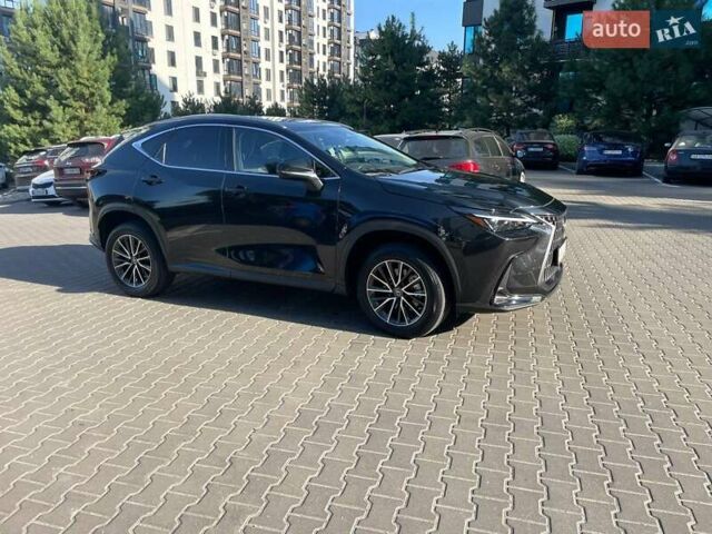 Черный Лексус НХ, объемом двигателя 2.49 л и пробегом 22 тыс. км за 43900 $, фото 16 на Automoto.ua