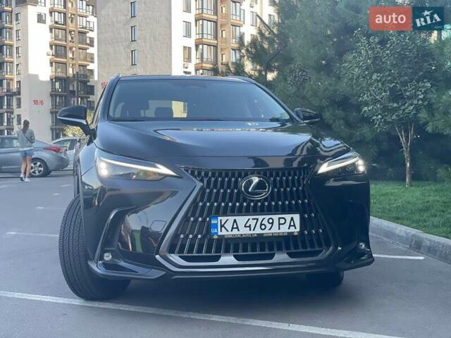 Черный Лексус НХ, объемом двигателя 2.49 л и пробегом 22 тыс. км за 43900 $, фото 7 на Automoto.ua