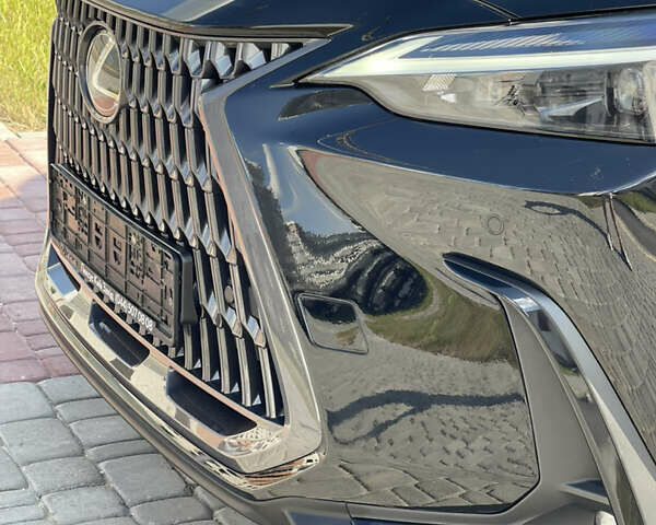 Чорний Лексус НХ, об'ємом двигуна 2.49 л та пробігом 30 тис. км за 48800 $, фото 47 на Automoto.ua