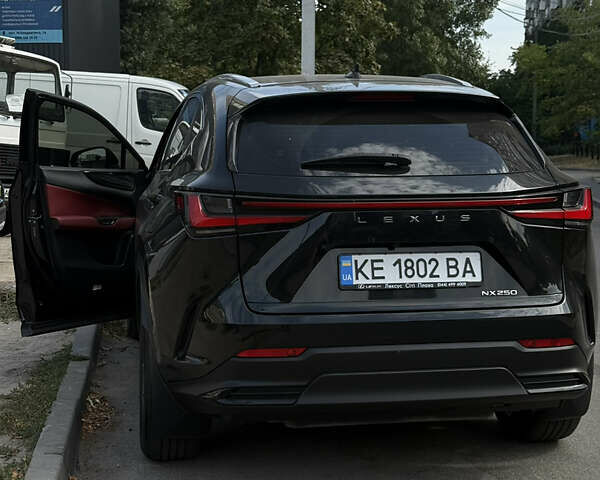 Черный Лексус НХ, объемом двигателя 2.49 л и пробегом 23 тыс. км за 48500 $, фото 2 на Automoto.ua