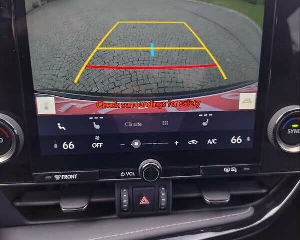 Чорний Лексус НХ, об'ємом двигуна 2.5 л та пробігом 31 тис. км за 37500 $, фото 20 на Automoto.ua