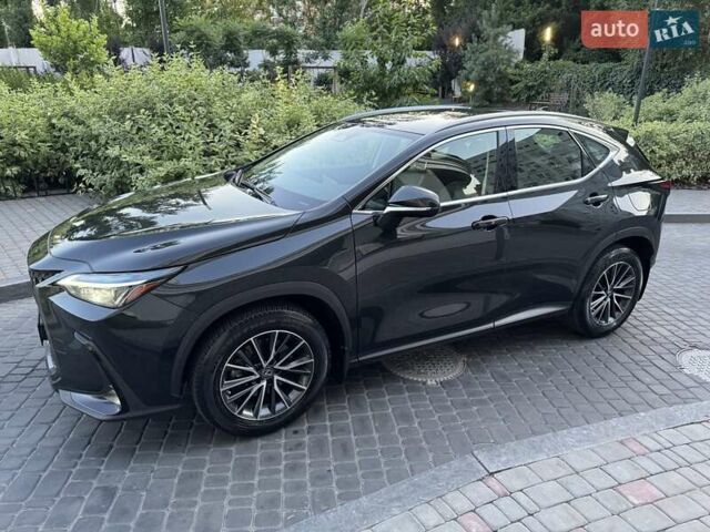 Чорний Лексус НХ, об'ємом двигуна 2.49 л та пробігом 61 тис. км за 47900 $, фото 11 на Automoto.ua