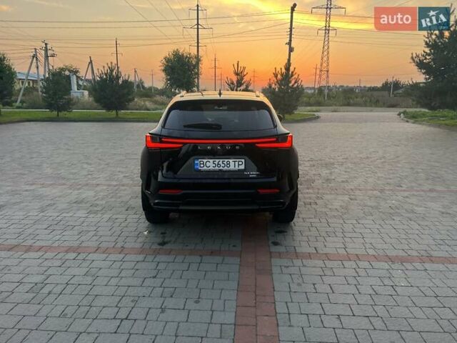 Чорний Лексус НХ, об'ємом двигуна 2.49 л та пробігом 46 тис. км за 59999 $, фото 6 на Automoto.ua