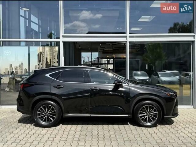 Лексус НХ 2022 в Одессе на Automoto.ua Черный Лексус НХ, объемом двигателя 2.49 л и пробегом 18 тыс. км за 47000 $, фото 2 на Automoto.ua