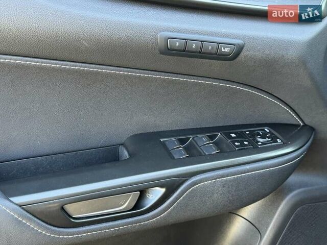 Черный Лексус НХ, объемом двигателя 2.49 л и пробегом 28 тыс. км за 47999 $, фото 8 на Automoto.ua