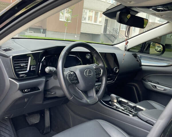 Чорний Лексус НХ, об'ємом двигуна 2.49 л та пробігом 30 тис. км за 48800 $, фото 51 на Automoto.ua