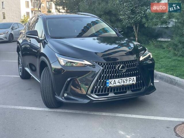 Черный Лексус НХ, объемом двигателя 2.49 л и пробегом 22 тыс. км за 43900 $, фото 6 на Automoto.ua