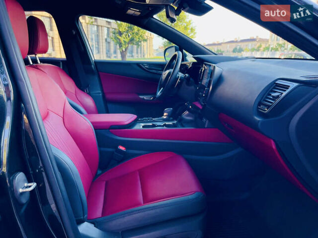 Черный Лексус НХ, объемом двигателя 2.49 л и пробегом 27 тыс. км за 41500 $, фото 20 на Automoto.ua