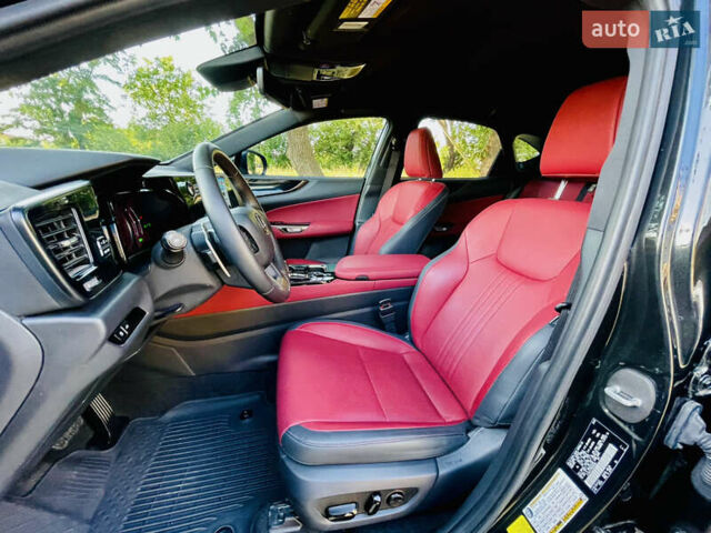 Черный Лексус НХ, объемом двигателя 2.49 л и пробегом 27 тыс. км за 41500 $, фото 24 на Automoto.ua