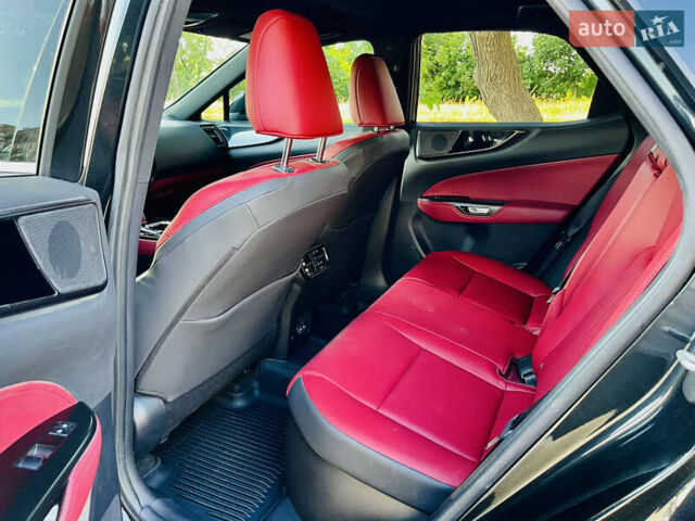 Черный Лексус НХ, объемом двигателя 2.49 л и пробегом 27 тыс. км за 41500 $, фото 12 на Automoto.ua