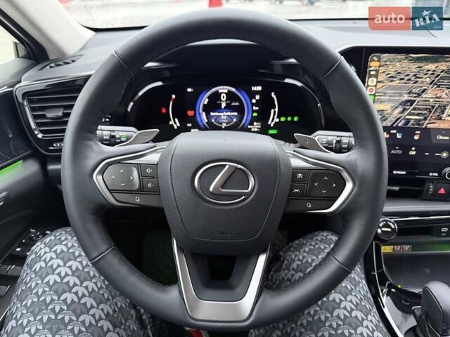 Чорний Лексус НХ, об'ємом двигуна 2.49 л та пробігом 2 тис. км за 51500 $, фото 22 на Automoto.ua