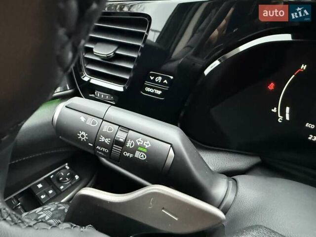 Чорний Лексус НХ, об'ємом двигуна 2.49 л та пробігом 2 тис. км за 51500 $, фото 21 на Automoto.ua