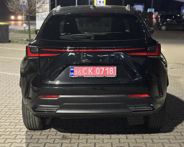 Черный Лексус НХ, объемом двигателя 2.39 л и пробегом 1 тыс. км за 47000 $, фото 4 на Automoto.ua