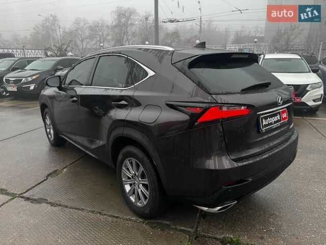 Коричневий Лексус НХ, об'ємом двигуна 2 л та пробігом 113 тис. км за 20990 $, фото 6 на Automoto.ua