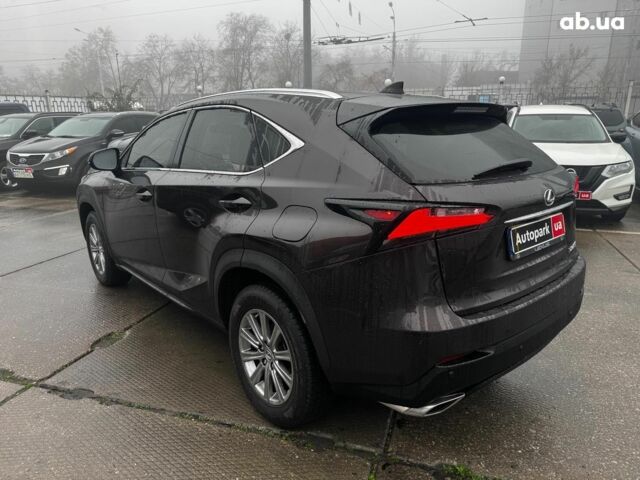 Коричневый Лексус НХ, объемом двигателя 2 л и пробегом 113 тыс. км за 20990 $, фото 6 на Automoto.ua