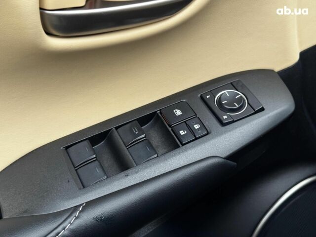 Коричневый Лексус НХ, объемом двигателя 2 л и пробегом 113 тыс. км за 20990 $, фото 14 на Automoto.ua