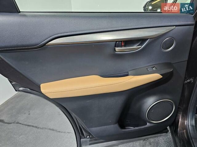 Коричневий Лексус НХ, об'ємом двигуна 2.49 л та пробігом 152 тис. км за 27999 $, фото 10 на Automoto.ua