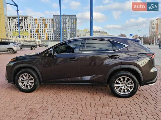 Коричневий Лексус НХ, об'ємом двигуна 2 л та пробігом 113 тис. км за 21000 $, фото 4 на Automoto.ua
