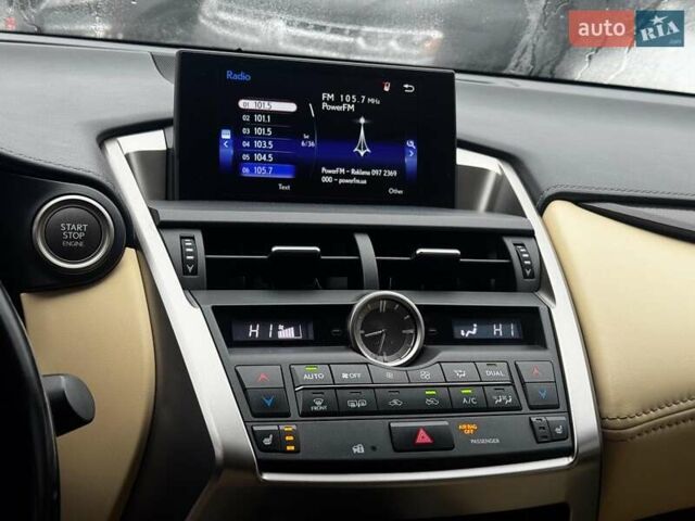 Коричневий Лексус НХ, об'ємом двигуна 2 л та пробігом 113 тис. км за 20990 $, фото 17 на Automoto.ua