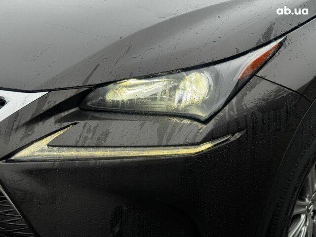 Коричневый Лексус НХ, объемом двигателя 2 л и пробегом 113 тыс. км за 20990 $, фото 4 на Automoto.ua