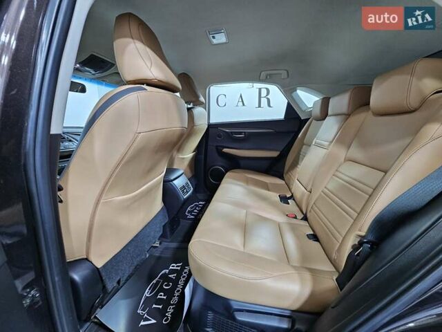 Коричневий Лексус НХ, об'ємом двигуна 2.49 л та пробігом 152 тис. км за 27999 $, фото 8 на Automoto.ua