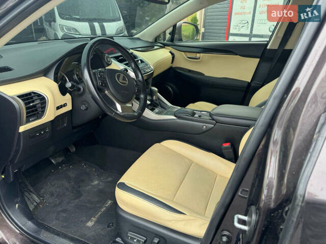 Коричневый Лексус НХ, объемом двигателя 0 л и пробегом 120 тыс. км за 15900 $, фото 8 на Automoto.ua