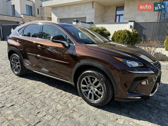 Коричневий Лексус НХ, об'ємом двигуна 2.49 л та пробігом 129 тис. км за 32900 $, фото 2 на Automoto.ua