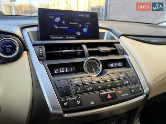 Коричневий Лексус НХ, об'ємом двигуна 2.49 л та пробігом 129 тис. км за 32900 $, фото 37 на Automoto.ua