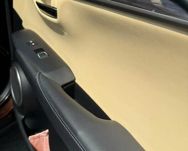 Коричневий Лексус НХ, об'ємом двигуна 1.99 л та пробігом 125 тис. км за 29000 $, фото 14 на Automoto.ua