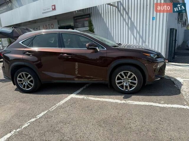 Коричневий Лексус НХ, об'ємом двигуна 1.99 л та пробігом 125 тис. км за 29000 $, фото 2 на Automoto.ua
