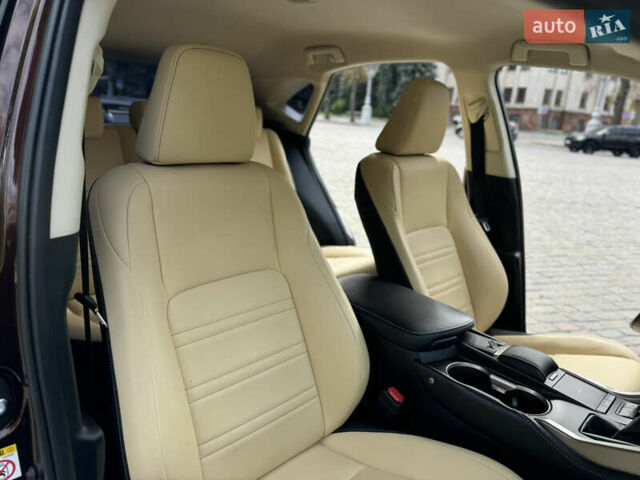 Коричневый Лексус НХ, объемом двигателя 2 л и пробегом 160 тыс. км за 24999 $, фото 66 на Automoto.ua