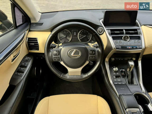 Коричневый Лексус НХ, объемом двигателя 2 л и пробегом 160 тыс. км за 24999 $, фото 71 на Automoto.ua