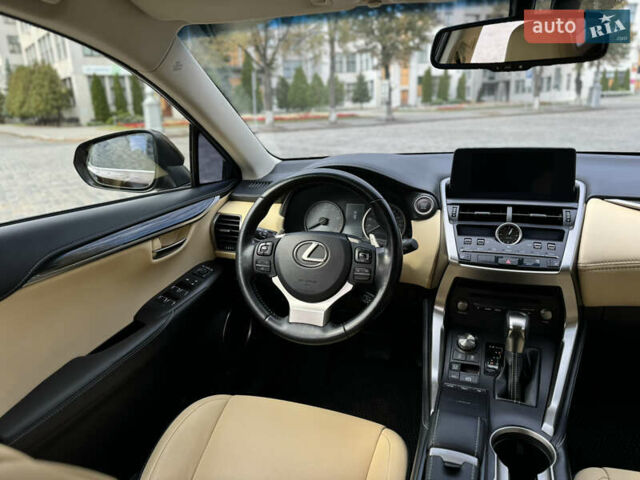 Коричневый Лексус НХ, объемом двигателя 2 л и пробегом 160 тыс. км за 24999 $, фото 69 на Automoto.ua