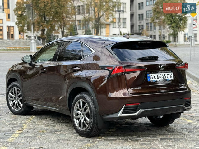 Коричневый Лексус НХ, объемом двигателя 2 л и пробегом 160 тыс. км за 24999 $, фото 18 на Automoto.ua