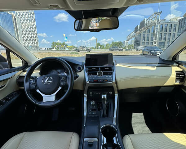 Коричневий Лексус НХ, об'ємом двигуна 2.49 л та пробігом 41 тис. км за 43000 $, фото 15 на Automoto.ua