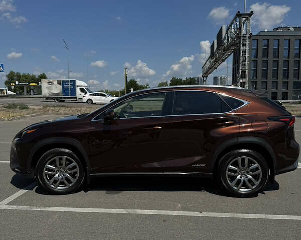 Коричневий Лексус НХ, об'ємом двигуна 2.49 л та пробігом 41 тис. км за 43000 $, фото 3 на Automoto.ua